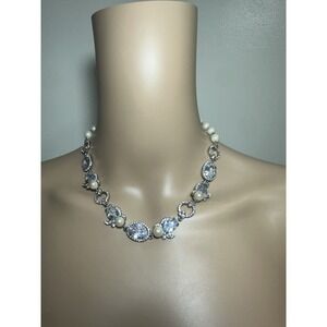 Vintage‎ Carolee Signed Silver Tone Faux Pearl Rhinestone Statement Necklace